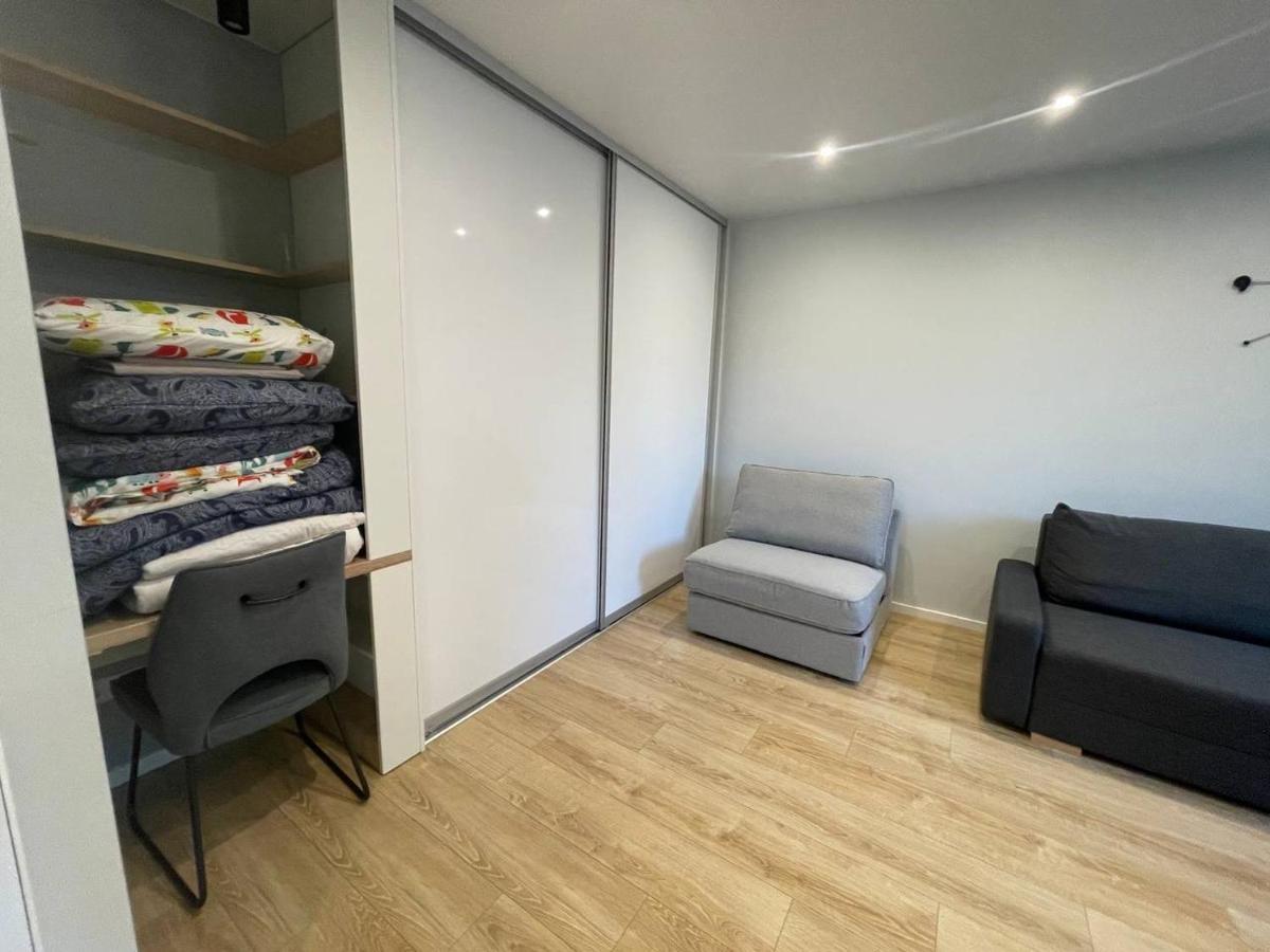 Modern 1Br Haven Near Two Parks Διαμέρισμα Ρίγα Εξωτερικό φωτογραφία