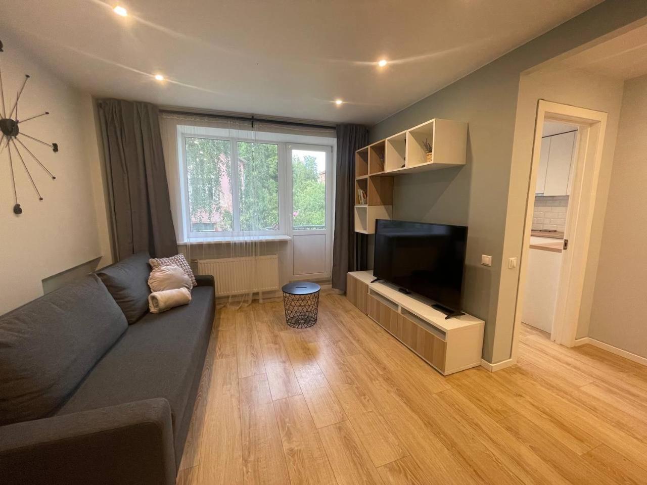 Modern 1Br Haven Near Two Parks Διαμέρισμα Ρίγα Εξωτερικό φωτογραφία